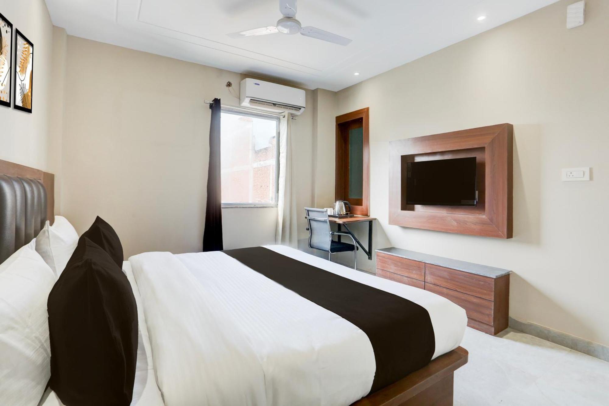 Super Townhouse Taj Nagri Phase 2 Formerly Grand Rivera Tājganj Eksteriør bilde